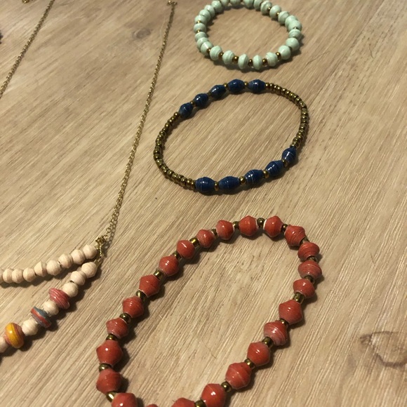 31 bits Necklace and Bracelet Bundle - Picture 4 of 4